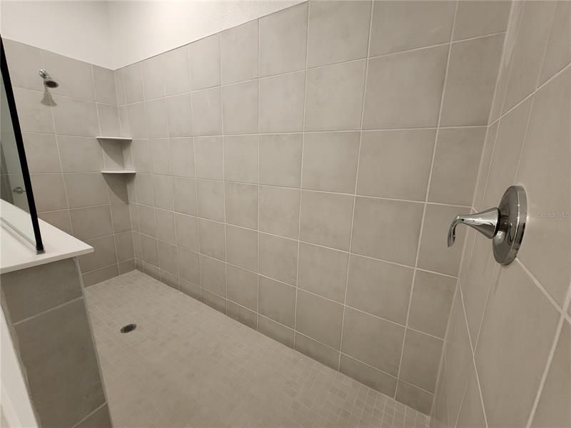 最近租的: $2,695 (4 贝兹, 3 浴室, 2599 平方英尺)