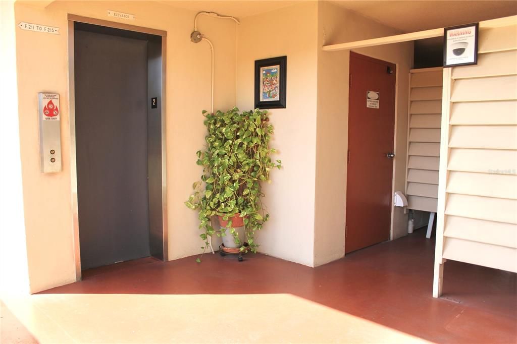 Recently Sold: $126,000 (1 beds, 1 baths, 680 Square Feet)