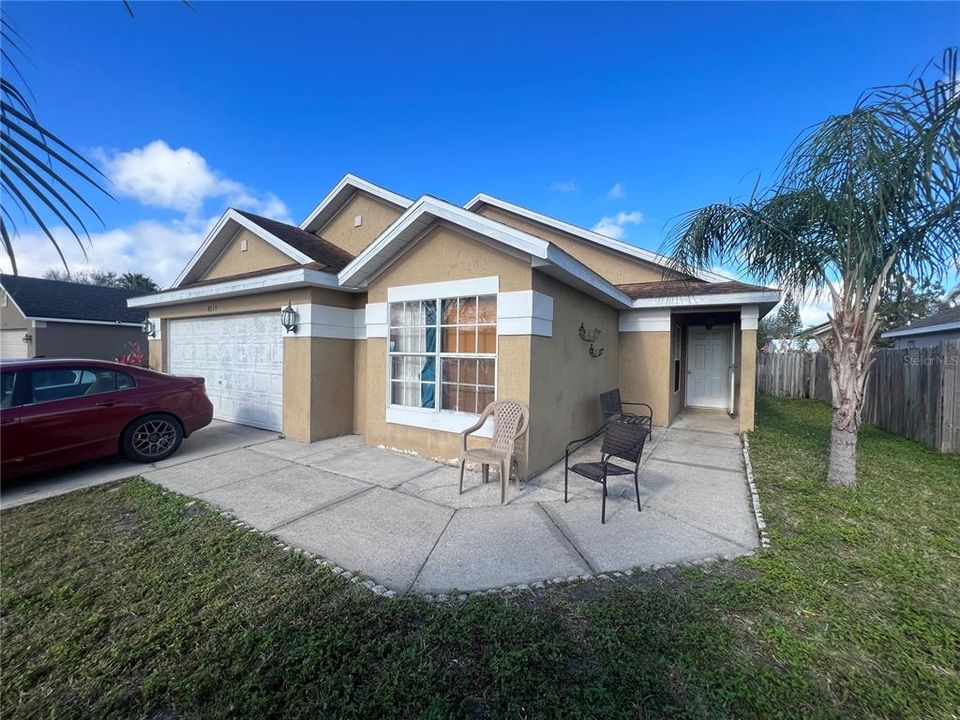 Active With Contract: $150,000 (3 beds, 2 baths, 1661 Square Feet)