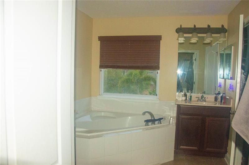 Недавно продано: $479,900 (3 спален, 2 ванн, 1772 Квадратных фут)