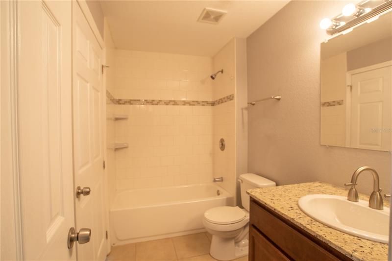 Недавно арендовано: $1,350 (1 спален, 1 ванн, 563 Квадратных фут)