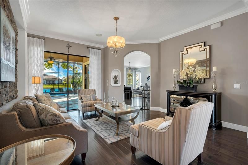Recently Sold: $865,000 (4 beds, 3 baths, 3019 Square Feet)