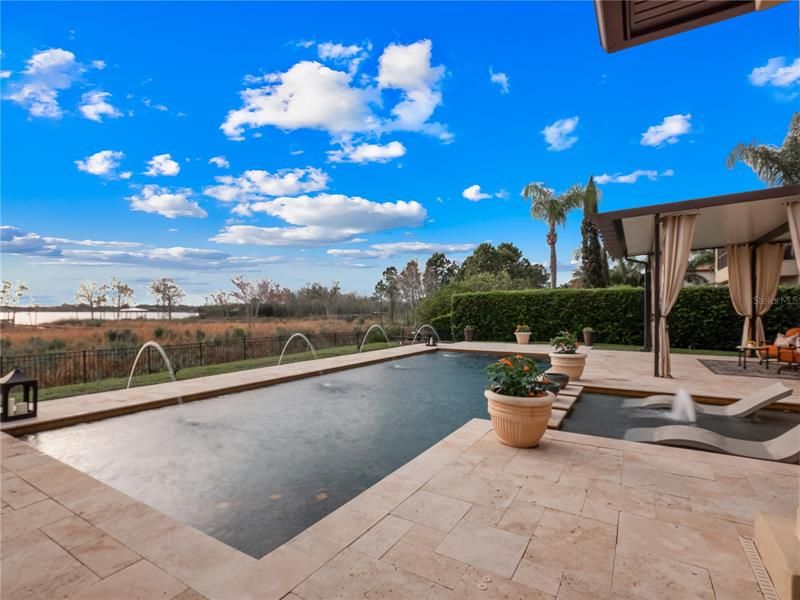 Recently Sold: $2,390,000 (4 beds, 3 baths, 4428 Square Feet)