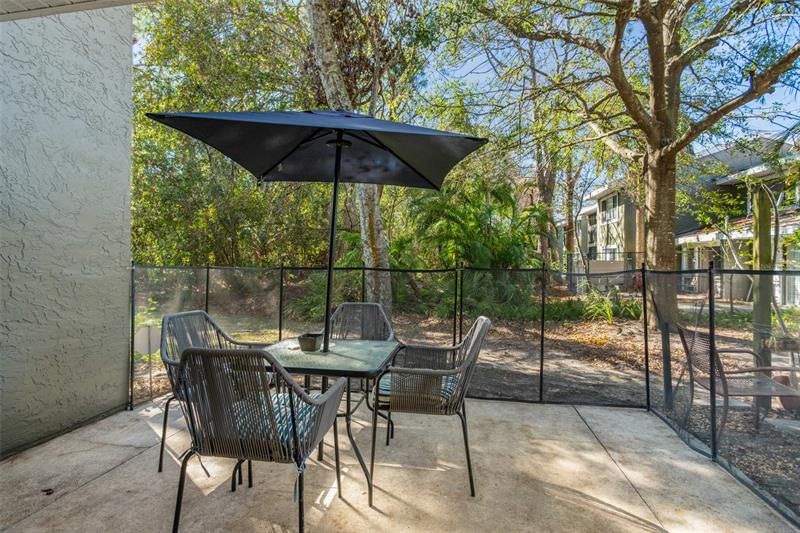 Recently Sold: $220,000 (2 beds, 1 baths, 999 Square Feet)