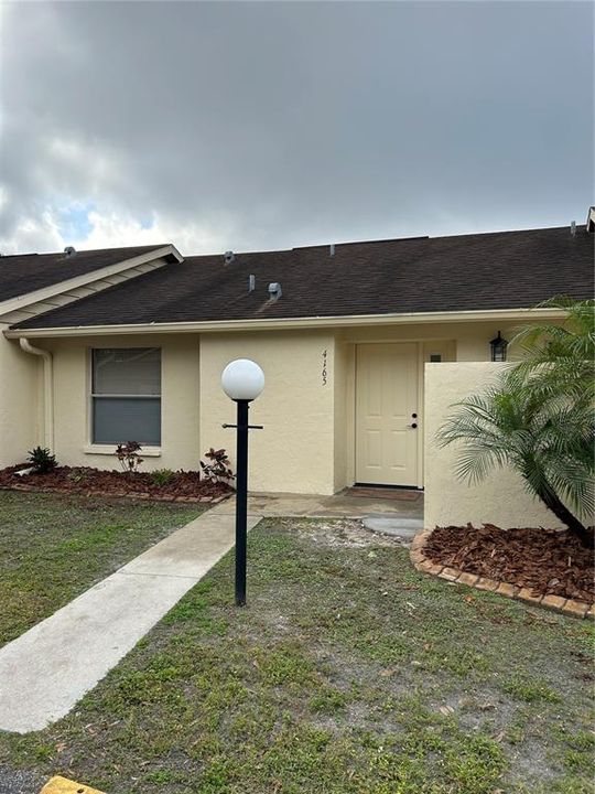 Recently Sold: $175,000 (2 beds, 2 baths, 1158 Square Feet)