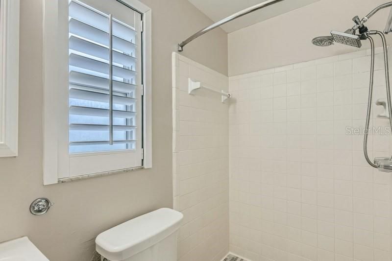 最近租的: $3,095 (3 贝兹, 2 浴室, 1436 平方英尺)