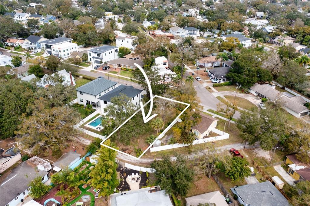 Active With Contract: $1,500,000 (4 beds, 3 baths, 3200 Square Feet)