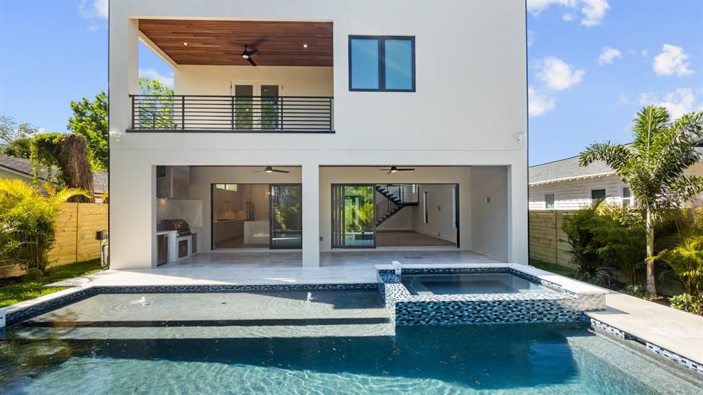 Active With Contract: $1,500,000 (4 beds, 3 baths, 3200 Square Feet)
