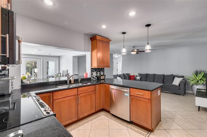 Recently Sold: $1,199,000 (4 beds, 2 baths, 2248 Square Feet)