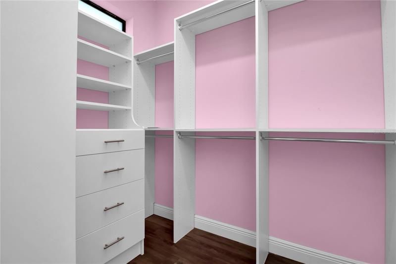 Walk in closet