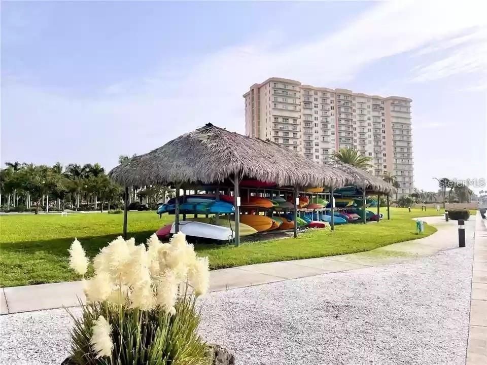 最近售出: $263,000 (1 贝兹, 1 浴室, 745 平方英尺)