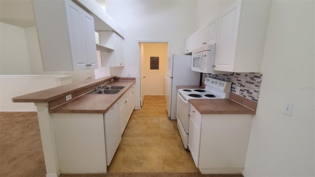 Recently Rented: $1,500 (2 beds, 2 baths, 1097 Square Feet)