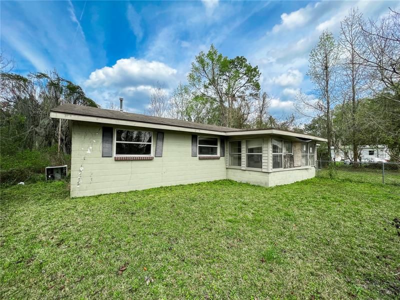 Recently Sold: $42,782 (3 beds, 2 baths, 1350 Square Feet)