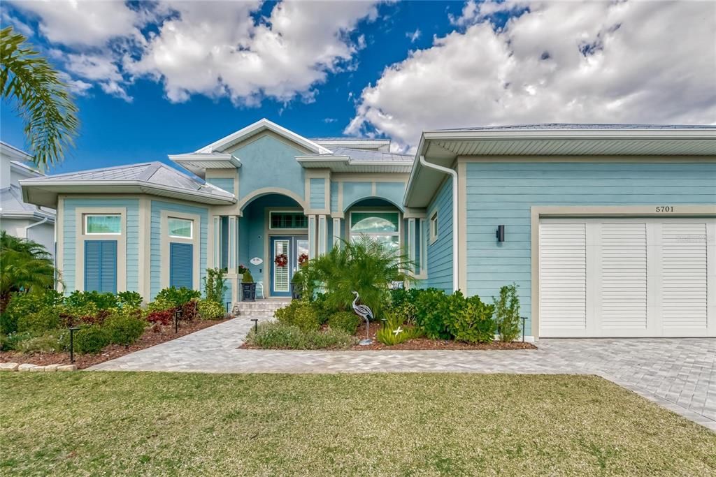 Recently Sold: $1,275,000 (4 beds, 3 baths, 2525 Square Feet)
