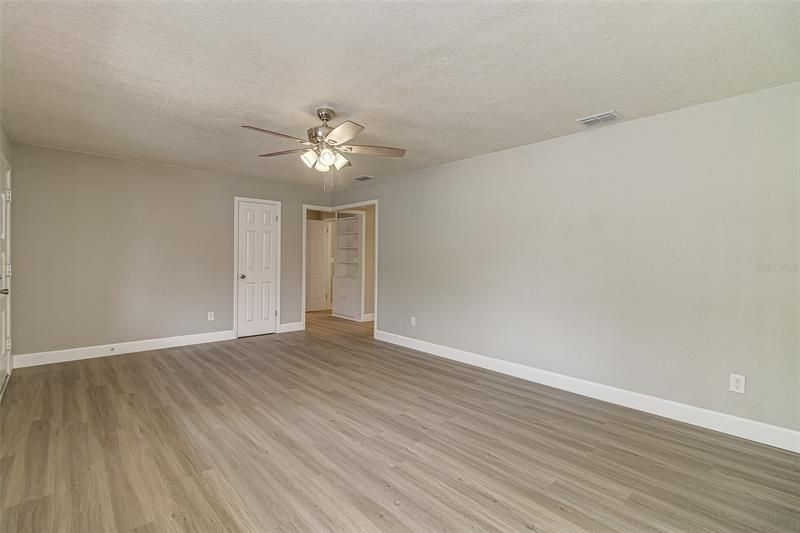 Recently Sold: $275,470 (3 beds, 2 baths, 1690 Square Feet)