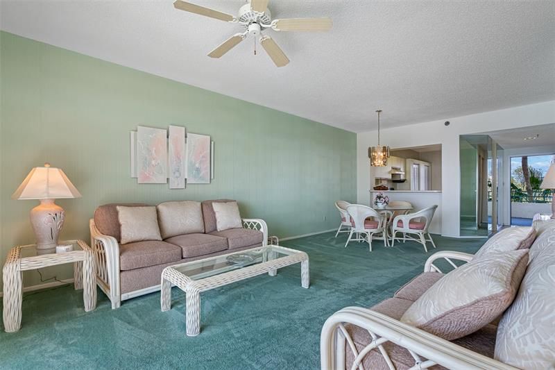 Recently Sold: $539,000 (2 beds, 2 baths, 1145 Square Feet)