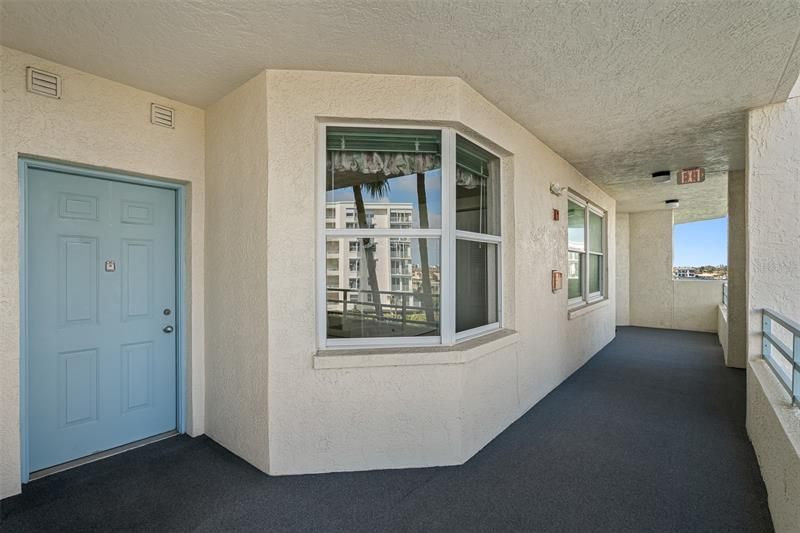 Recently Sold: $539,000 (2 beds, 2 baths, 1145 Square Feet)