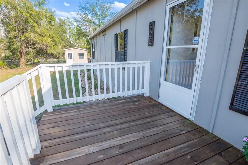 Recently Sold: $129,900 (2 beds, 2 baths, 1012 Square Feet)