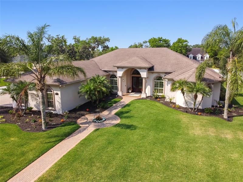 Recently Sold: $849,000 (3 beds, 3 baths, 2963 Square Feet)