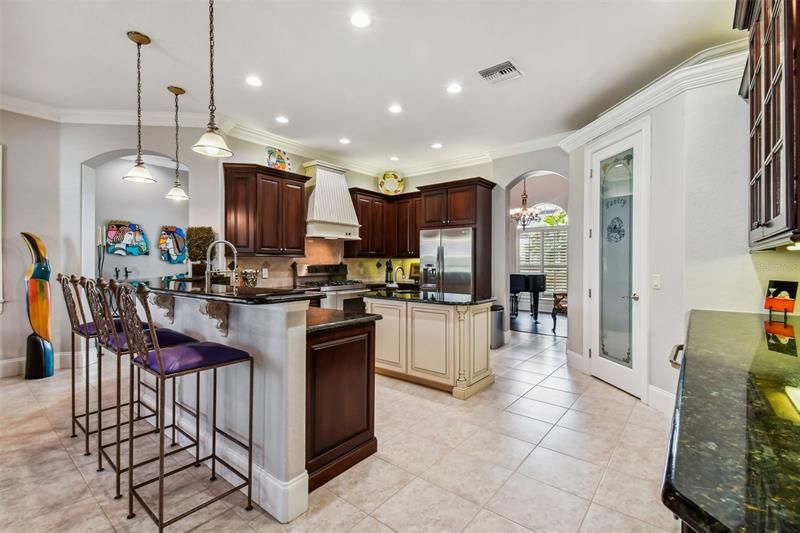 Recently Sold: $849,000 (3 beds, 3 baths, 2963 Square Feet)