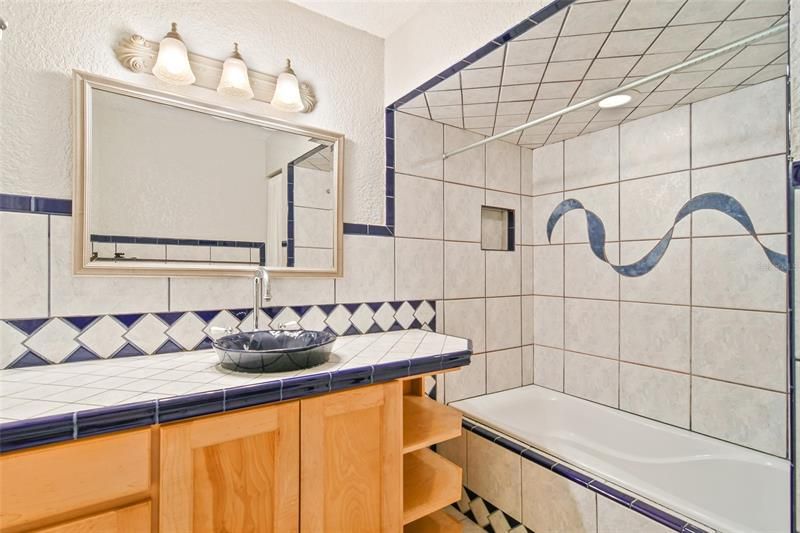 Недавно арендовано: $2,400 (3 спален, 2 ванн, 1576 Квадратных фут)
