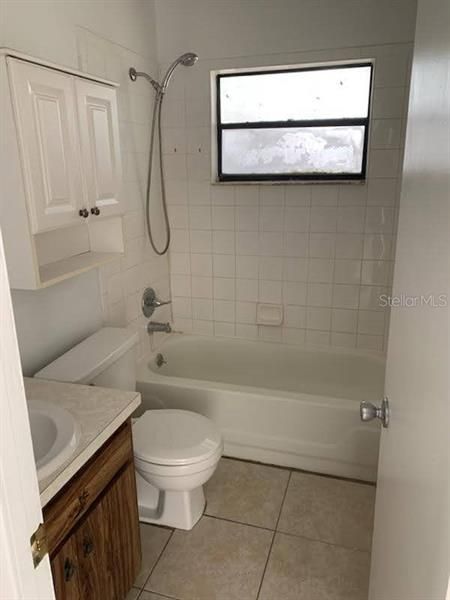 Недавно арендовано: $850 (2 спален, 1 ванн, 1617 Квадратных фут)