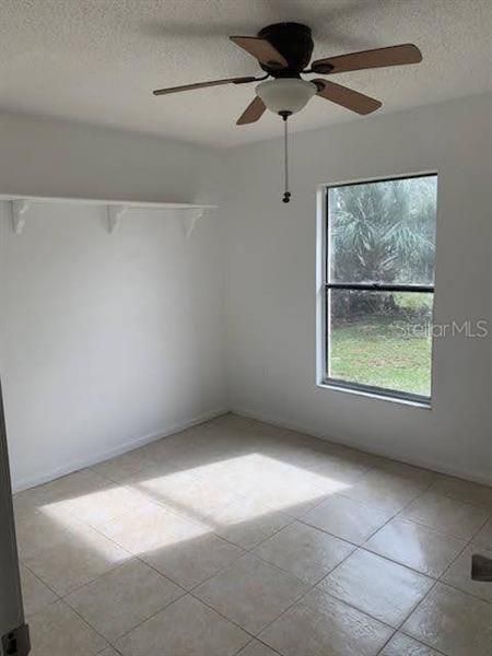 Recently Rented: $850 (2 beds, 1 baths, 1617 Square Feet)