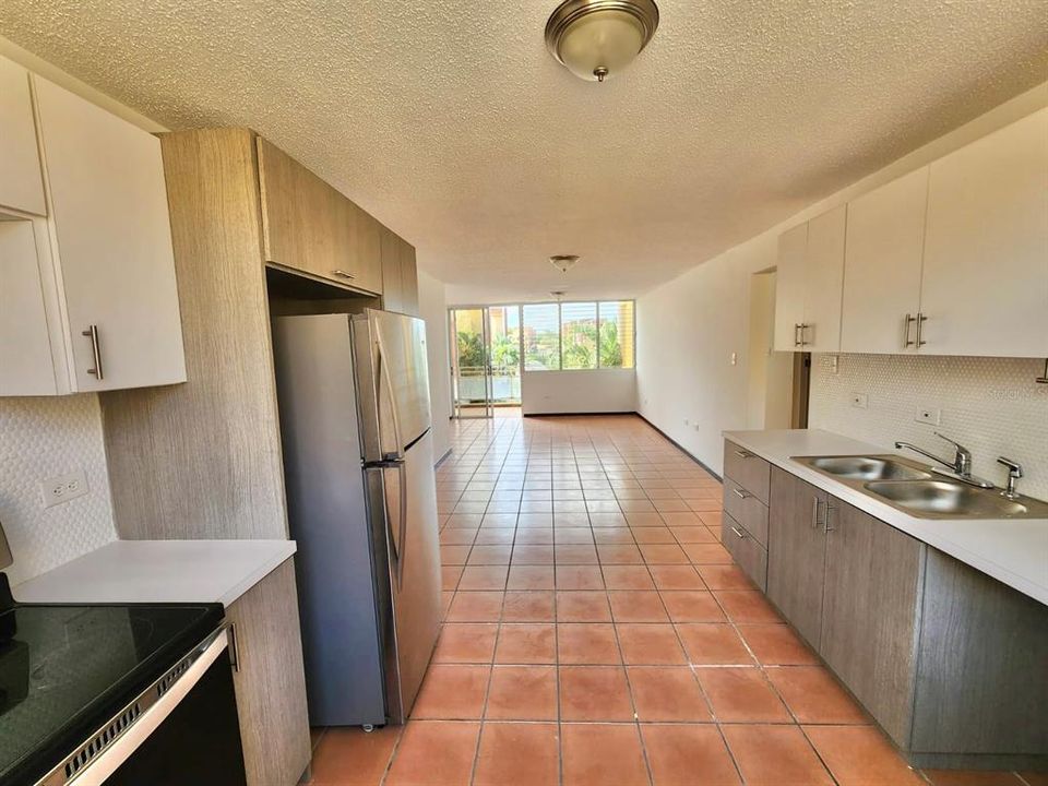 Vendido Recientemente: $200,000 (3 camas, 2 baños, 1525 Pies cuadrados)