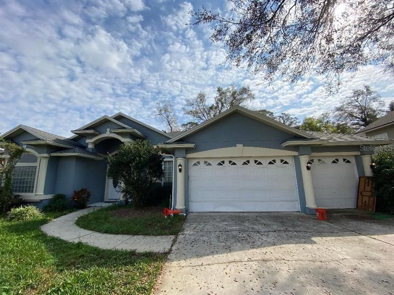 Recently Sold: $400,000 (4 beds, 3 baths, 2664 Square Feet)