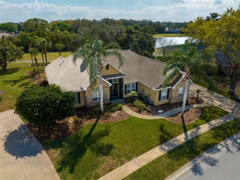 Recently Sold: $725,000 (4 beds, 3 baths, 3294 Square Feet)