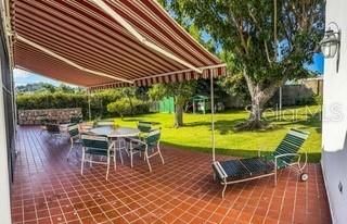 Vendido Recientemente: $495,000 (4 camas, 2 baños, 3460 Pies cuadrados)