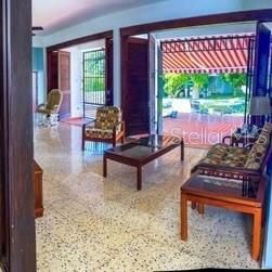 Vendido Recientemente: $495,000 (4 camas, 2 baños, 3460 Pies cuadrados)