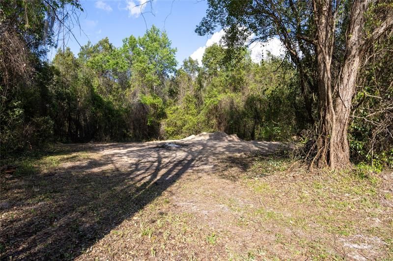 Vendido Recientemente: $115,000 (20.94 acres)