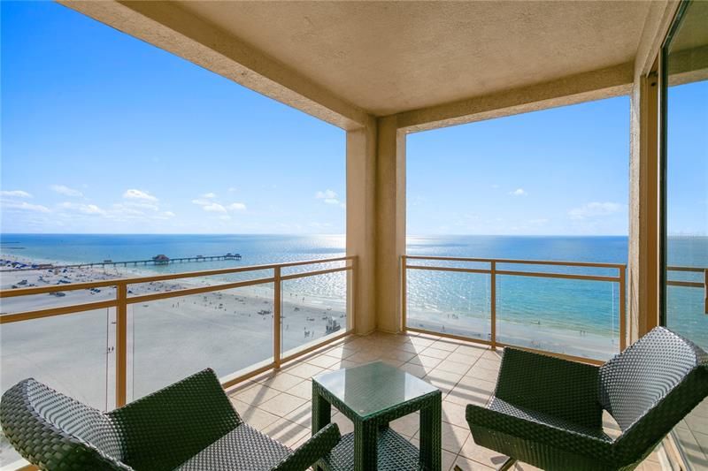 Recently Sold: $10,500,000 (4 beds, 3 baths, 5349 Square Feet)