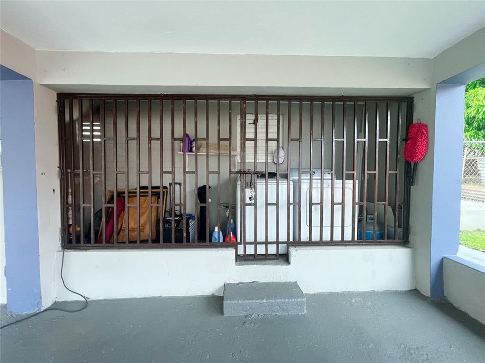 Vendido Recientemente: $199,000 (3 camas, 2 baños, 1160 Pies cuadrados)