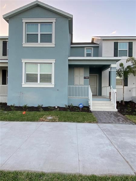 Recently Sold: $353,600 (4 beds, 2 baths, 2016 Square Feet)