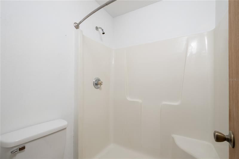最近售出: $215,000 (3 贝兹, 2 浴室, 1640 平方英尺)