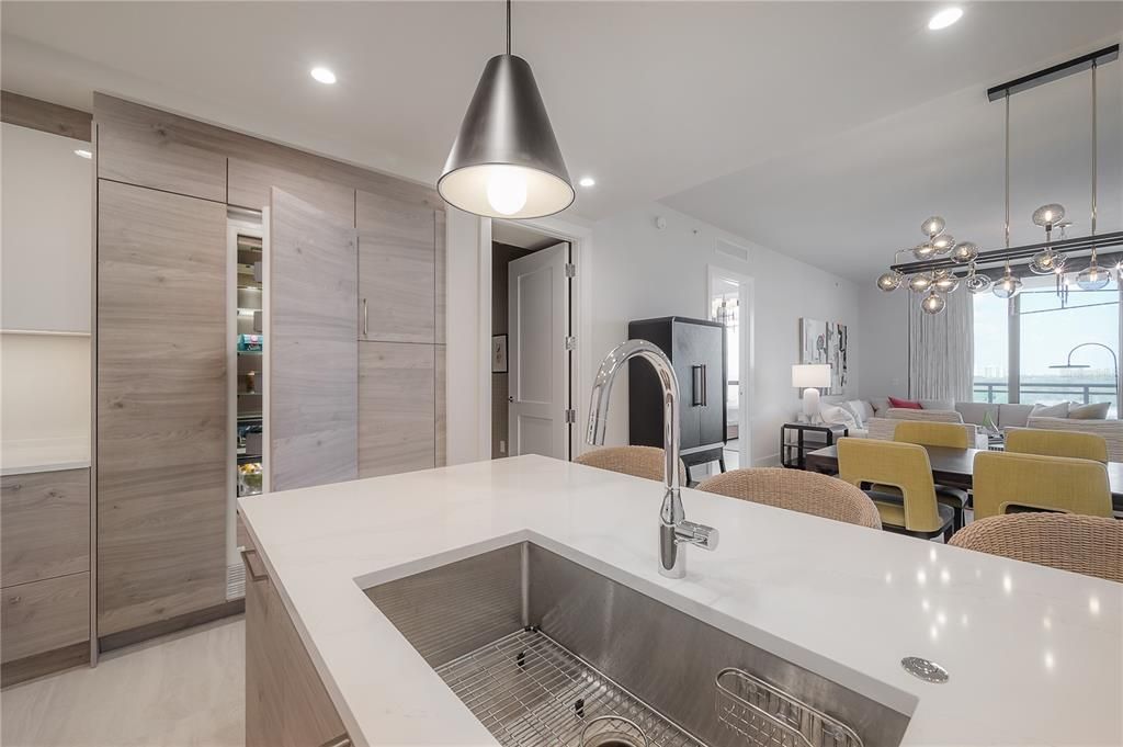 Active With Contract: $9,500 (2 beds, 3 baths, 2068 Square Feet)