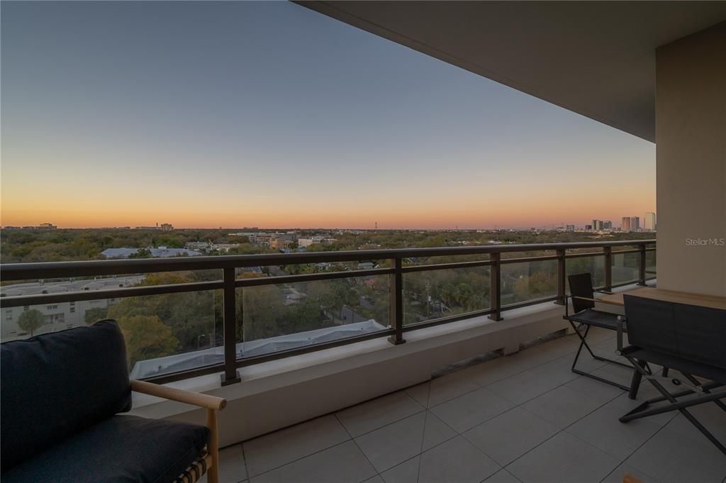 Active With Contract: $9,500 (2 beds, 3 baths, 2068 Square Feet)