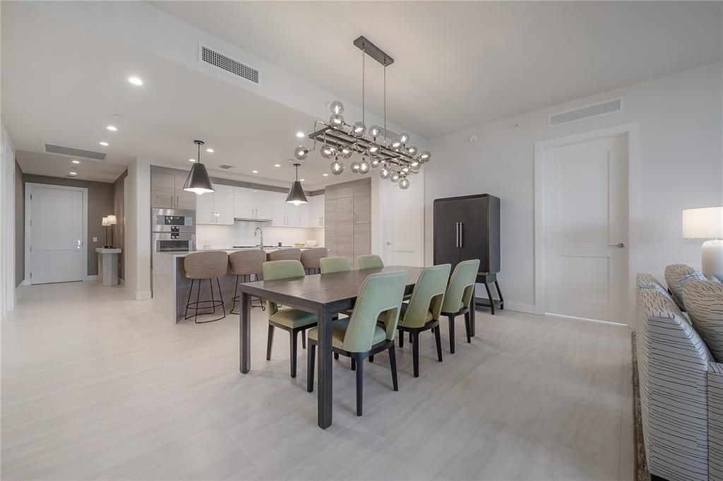 Active With Contract: $9,500 (2 beds, 3 baths, 2068 Square Feet)