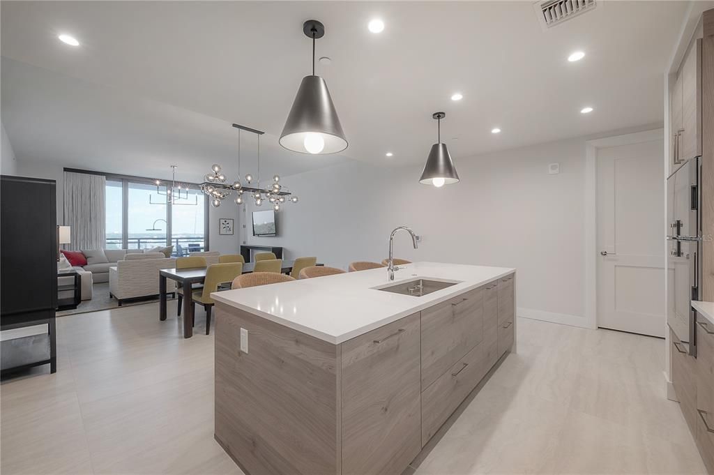 Active With Contract: $9,500 (2 beds, 3 baths, 2068 Square Feet)