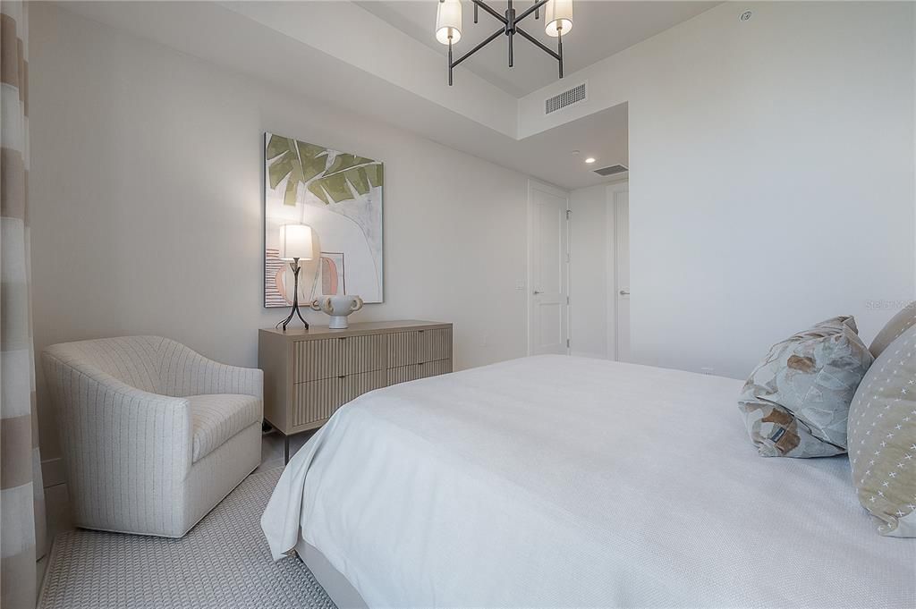 Active With Contract: $9,500 (2 beds, 3 baths, 2068 Square Feet)