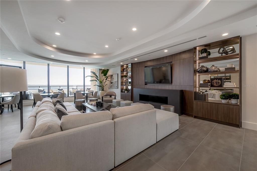 Active With Contract: $9,500 (2 beds, 3 baths, 2068 Square Feet)