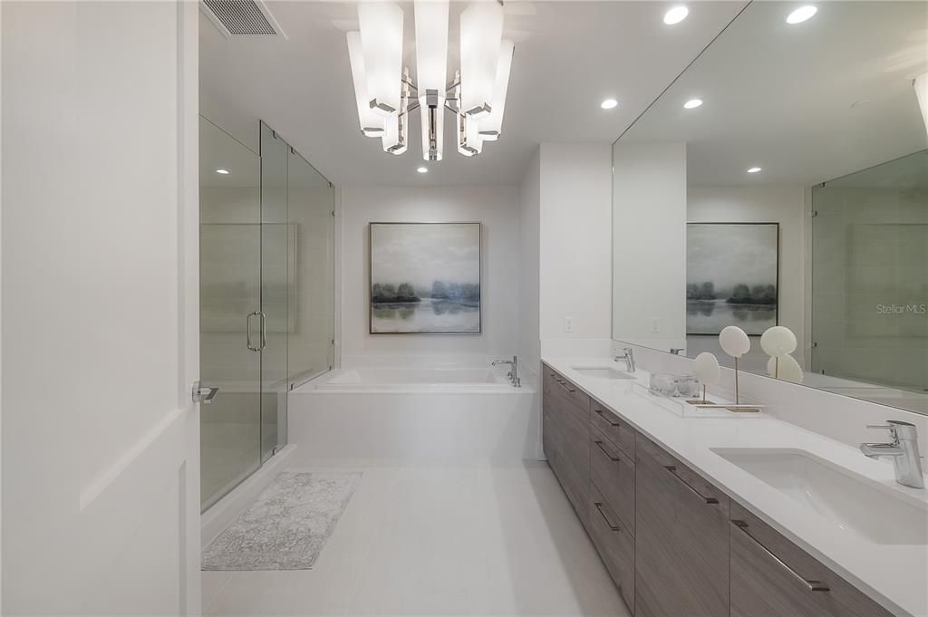 Active With Contract: $9,500 (2 beds, 3 baths, 2068 Square Feet)