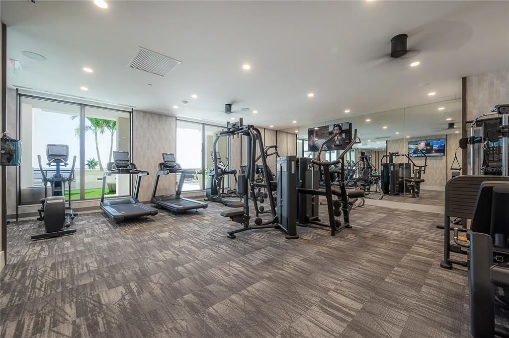 Active With Contract: $9,500 (2 beds, 3 baths, 2068 Square Feet)