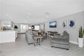 Recently Sold: $1,695,000 (5 beds, 4 baths, 2736 Square Feet)