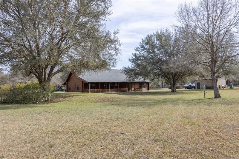Recently Sold: $315,000 (3 beds, 2 baths, 2048 Square Feet)