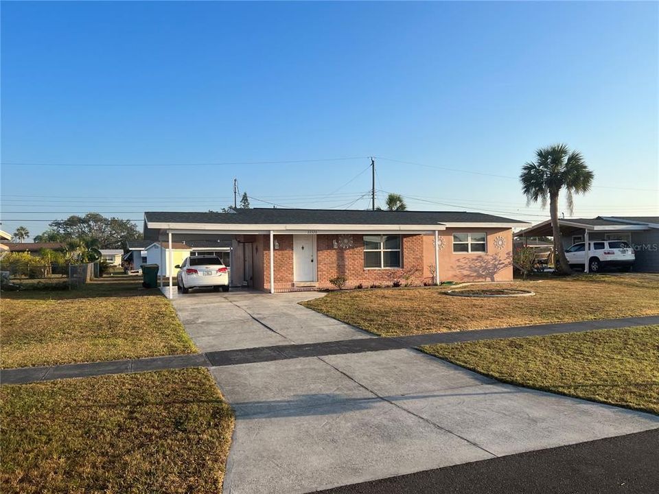 Vendido Recientemente: $254,900 (2 camas, 1 baños, 1000 Pies cuadrados)