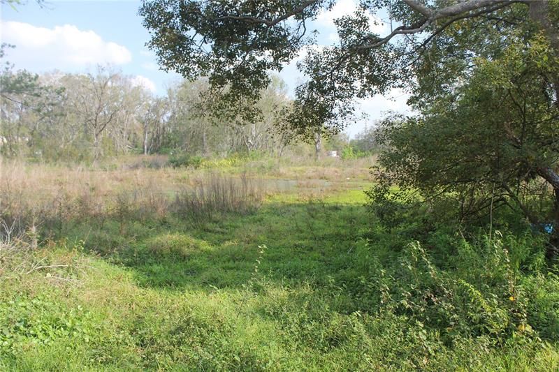 Vendido Recientemente: $35,000 (2.59 acres)