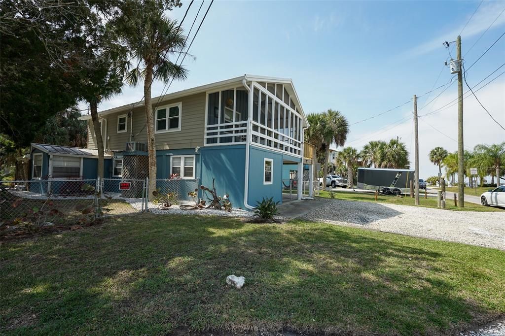 For Sale: $699,000 (3 beds, 2 baths, 1430 Square Feet)